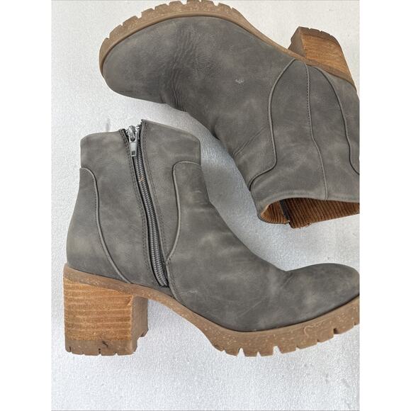 Korks By Kork Ease Esmeralda Lug Sole Leather Platform Ankle Boots Gray 8.5M - Picture 2 of 16